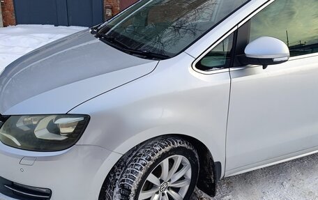 Volkswagen Sharan II, 2012 год, 1 450 000 рублей, 3 фотография