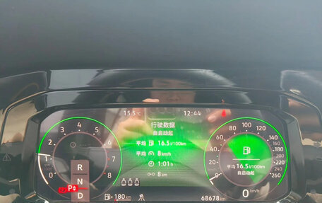 Volkswagen Golf VIII, 2022 год, 2 221 000 рублей, 8 фотография