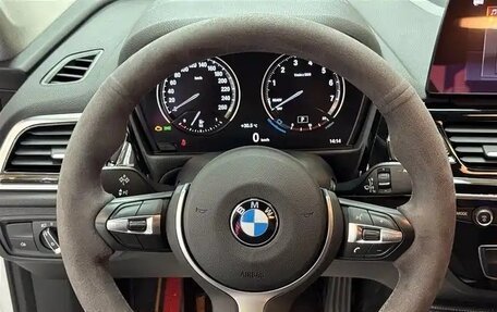 BMW 1 серия, 2022 год, 1 821 000 рублей, 16 фотография