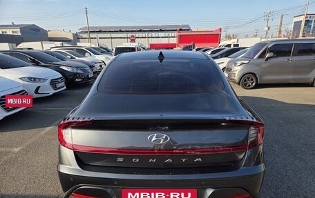 Hyundai Sonata VIII, 2022 год, 2 150 000 рублей, 4 фотография