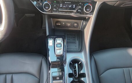 Hyundai Sonata VIII, 2022 год, 2 150 000 рублей, 13 фотография