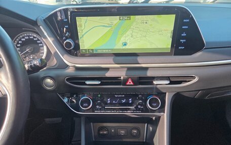 Hyundai Sonata VIII, 2022 год, 2 150 000 рублей, 12 фотография