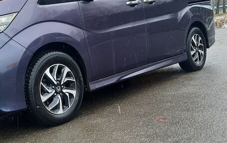 Honda Stepwgn IV, 2016 год, 1 700 000 рублей, 3 фотография