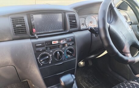 Toyota Corolla, 2002 год, 560 000 рублей, 2 фотография