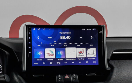 Toyota RAV4, 2019 год, 3 250 000 рублей, 13 фотография