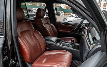 Lexus LX III, 2017 год, 7 490 000 рублей, 9 фотография