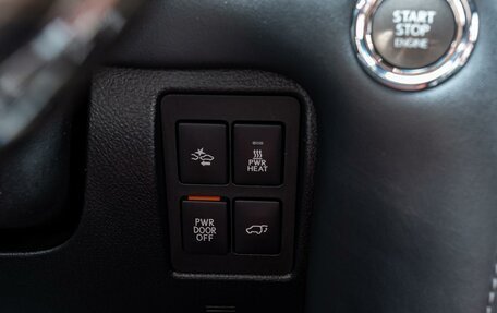 Lexus LX III, 2017 год, 7 490 000 рублей, 25 фотография