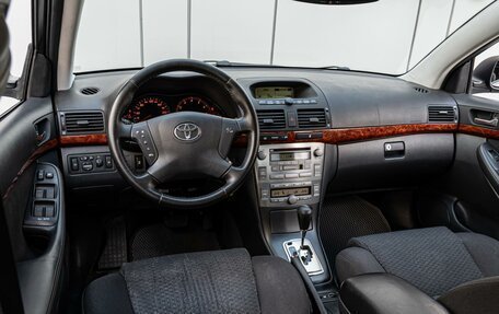 Toyota Avensis III рестайлинг, 2004 год, 678 000 рублей, 6 фотография