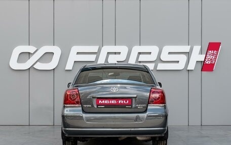 Toyota Avensis III рестайлинг, 2004 год, 678 000 рублей, 4 фотография