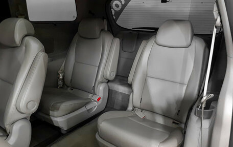 KIA Carnival III, 2019 год, 2 990 000 рублей, 11 фотография