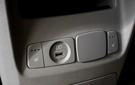 KIA Carnival III, 2019 год, 2 990 000 рублей, 23 фотография