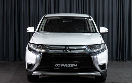 Mitsubishi Outlander III рестайлинг 3, 2018 год, 1 920 000 рублей, 3 фотография