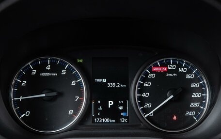 Mitsubishi Outlander III рестайлинг 3, 2018 год, 1 920 000 рублей, 12 фотография