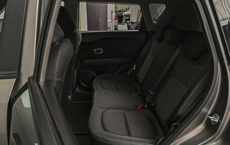 KIA Soul II рестайлинг, 2018 год, 1 760 000 рублей, 9 фотография