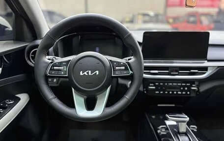KIA K3, 2023 год, 1 685 600 рублей, 8 фотография