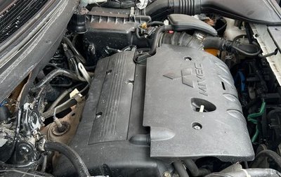 Mitsubishi Outlander III рестайлинг 3, 2014 год, 1 550 000 рублей, 1 фотография