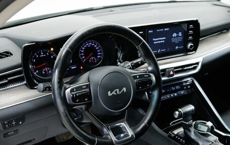 KIA K5, 2021 год, 2 472 500 рублей, 17 фотография