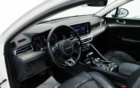 KIA K5, 2021 год, 2 472 500 рублей, 16 фотография