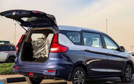 Suzuki Ertiga II, 2026 год, 2 400 000 рублей, 7 фотография