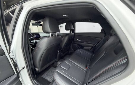 Hyundai Elantra, 2022 год, 1 435 000 рублей, 17 фотография