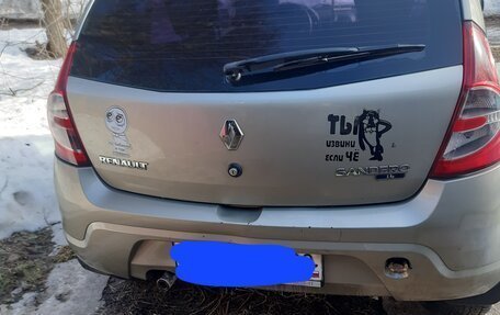 Renault Sandero I, 2012 год, 400 000 рублей, 3 фотография