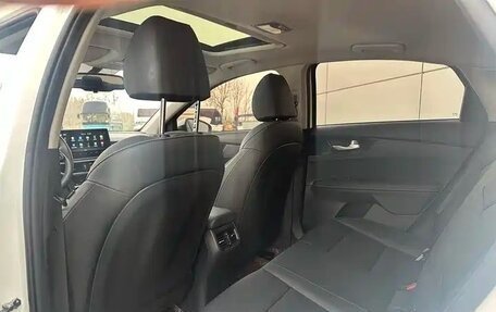 KIA K3, 2023 год, 1 526 000 рублей, 12 фотография