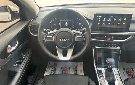 KIA K3, 2023 год, 1 526 000 рублей, 7 фотография