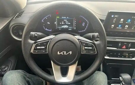 KIA K3, 2023 год, 1 526 000 рублей, 9 фотография