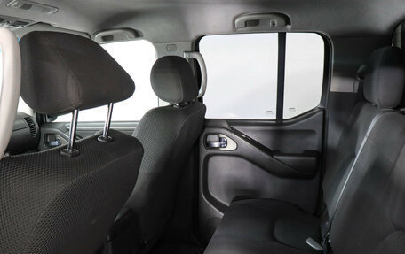 Nissan Navara (Frontier), 2008 год, 1 049 000 рублей, 8 фотография