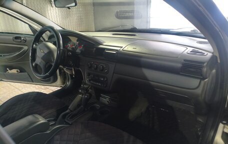 Chrysler Sebring II, 2004 год, 320 000 рублей, 5 фотография