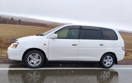 Toyota Gaia, 2001 год, 650 000 рублей, 3 фотография