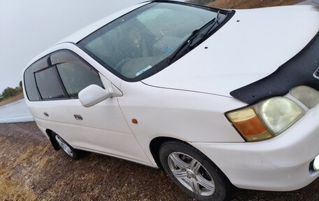 Toyota Gaia, 2001 год, 650 000 рублей, 4 фотография