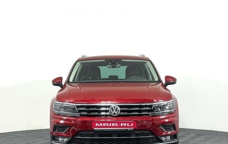 Volkswagen Tiguan II, 2020 год, 2 870 000 рублей, 2 фотография