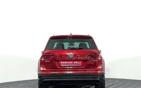 Volkswagen Tiguan II, 2020 год, 2 870 000 рублей, 6 фотография