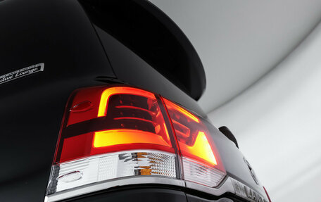 Toyota Land Cruiser 200, 2018 год, 5 675 000 рублей, 26 фотография