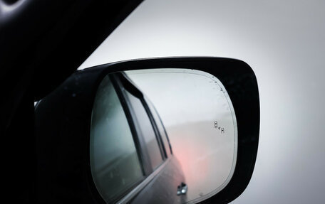 Toyota Land Cruiser 200, 2018 год, 5 675 000 рублей, 32 фотография