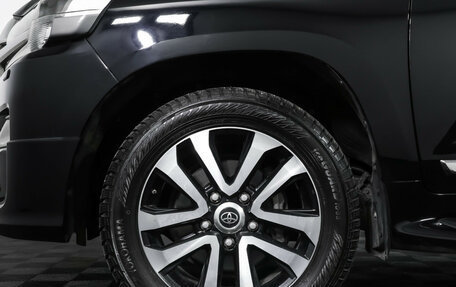 Toyota Land Cruiser 200, 2018 год, 5 675 000 рублей, 33 фотография