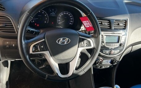 Hyundai Solaris II рестайлинг, 2011 год, 600 000 рублей, 9 фотография