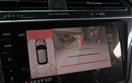 Volkswagen Tiguan II, 2022 год, 2 415 000 рублей, 14 фотография