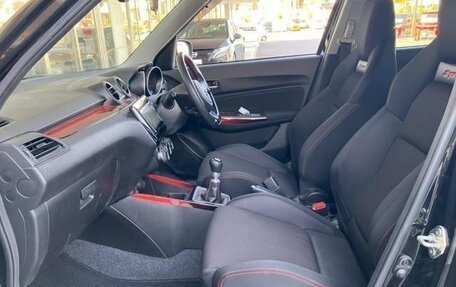 Suzuki Swift V, 2023 год, 1 070 000 рублей, 7 фотография