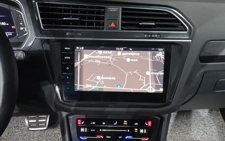 Volkswagen Tiguan II, 2023 год, 2 470 000 рублей, 16 фотография