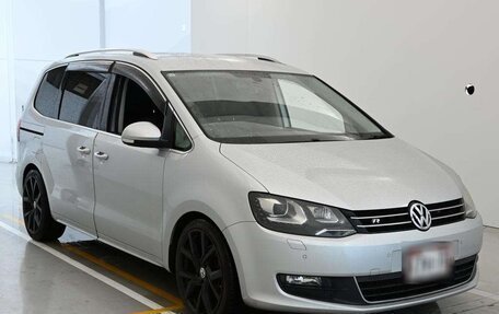 Volkswagen Sharan II, 2011 год, 760 000 рублей, 2 фотография