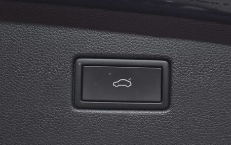 Volkswagen Tiguan II, 2023 год, 2 490 000 рублей, 18 фотография