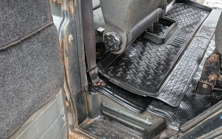 ЛуАЗ 3151, 2005 год, 260 000 рублей, 11 фотография