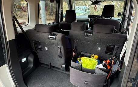 Toyota Roomy I, 2022 год, 1 500 000 рублей, 10 фотография