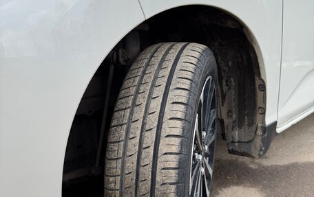 Toyota Roomy I, 2022 год, 1 500 000 рублей, 23 фотография