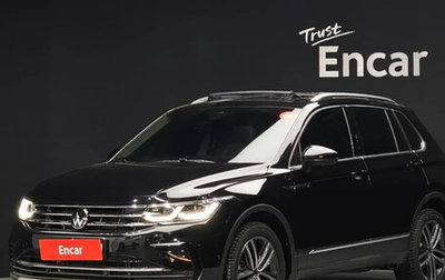 Volkswagen Tiguan II, 2023 год, 2 785 000 рублей, 1 фотография