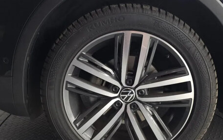 Volkswagen Tiguan II, 2023 год, 2 785 000 рублей, 5 фотография