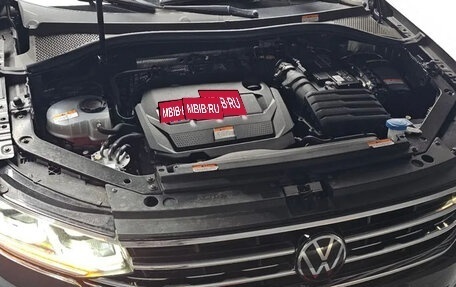 Volkswagen Tiguan II, 2023 год, 2 785 000 рублей, 6 фотография