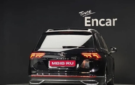 Volkswagen Tiguan II, 2023 год, 2 785 000 рублей, 4 фотография